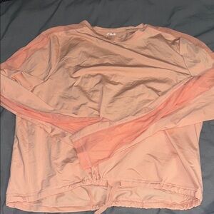 Cropped Fila athletic shirt